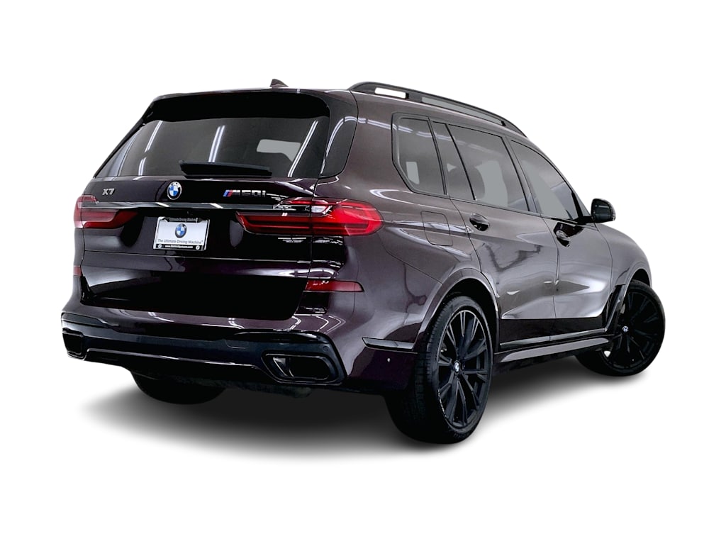 2022 BMW X7 M50i 23