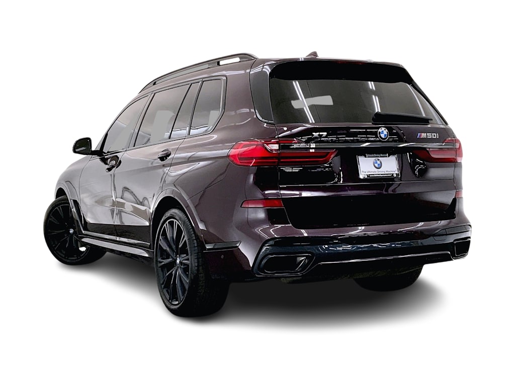 2022 BMW X7 M50i 4