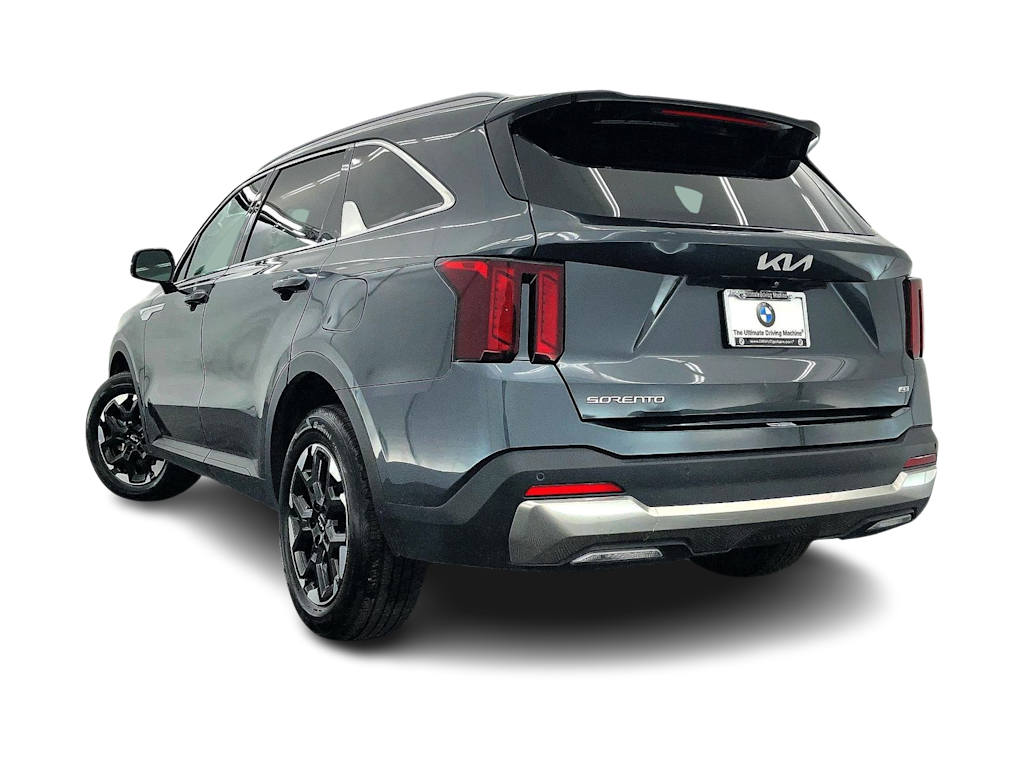 Thumbnail: 2024 Kia Sorento - 4