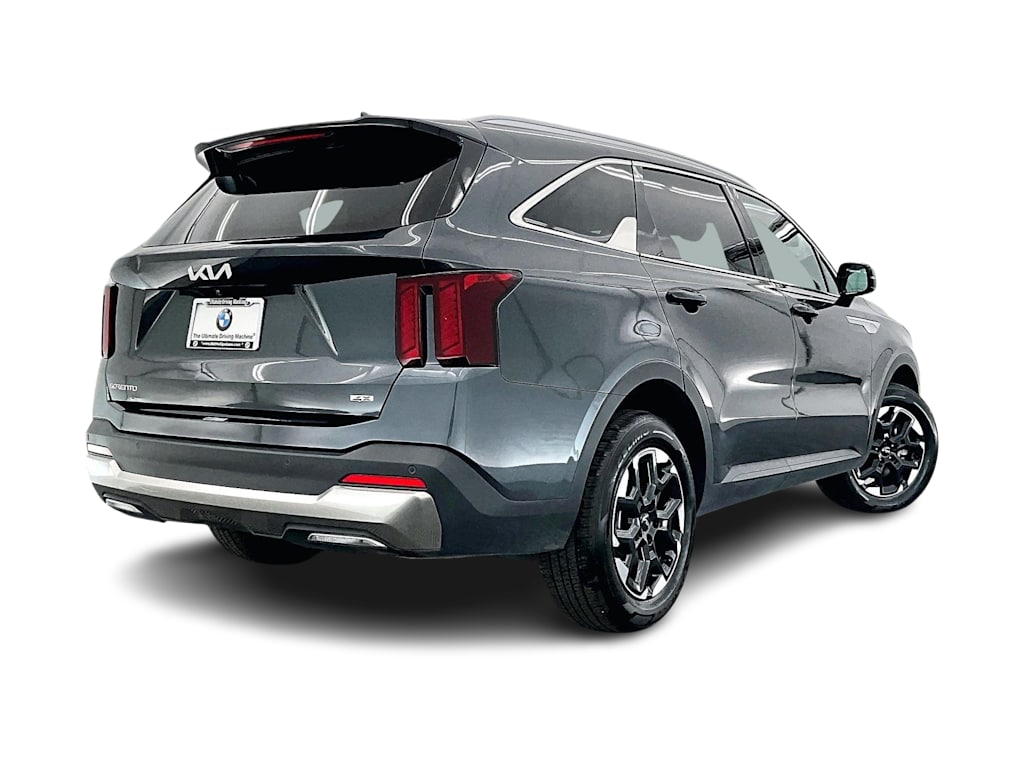 Thumbnail: 2024 Kia Sorento - 24
