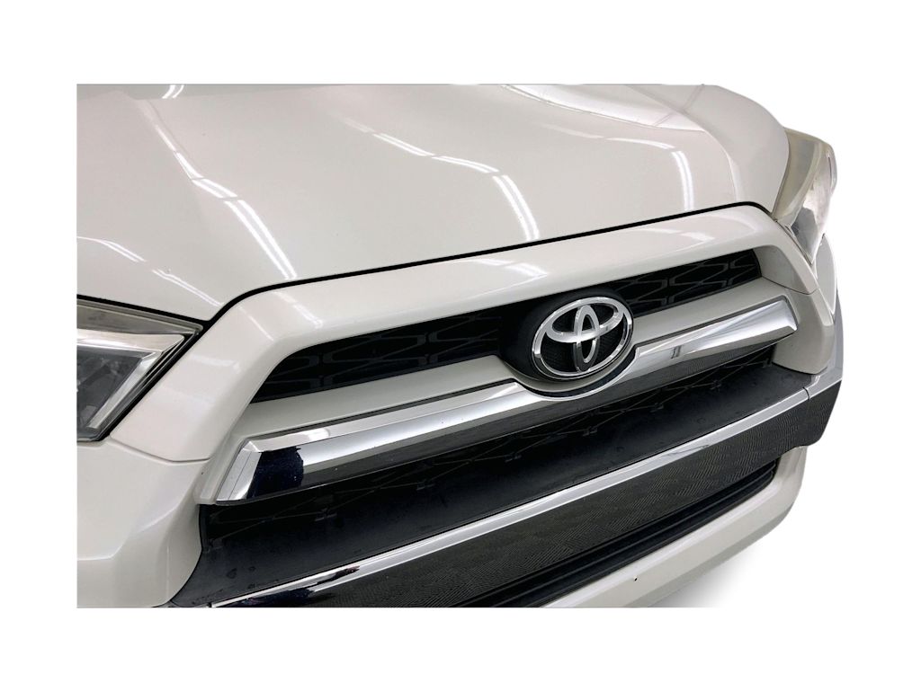 Thumbnail: 2016 Toyota 4Runner - 33