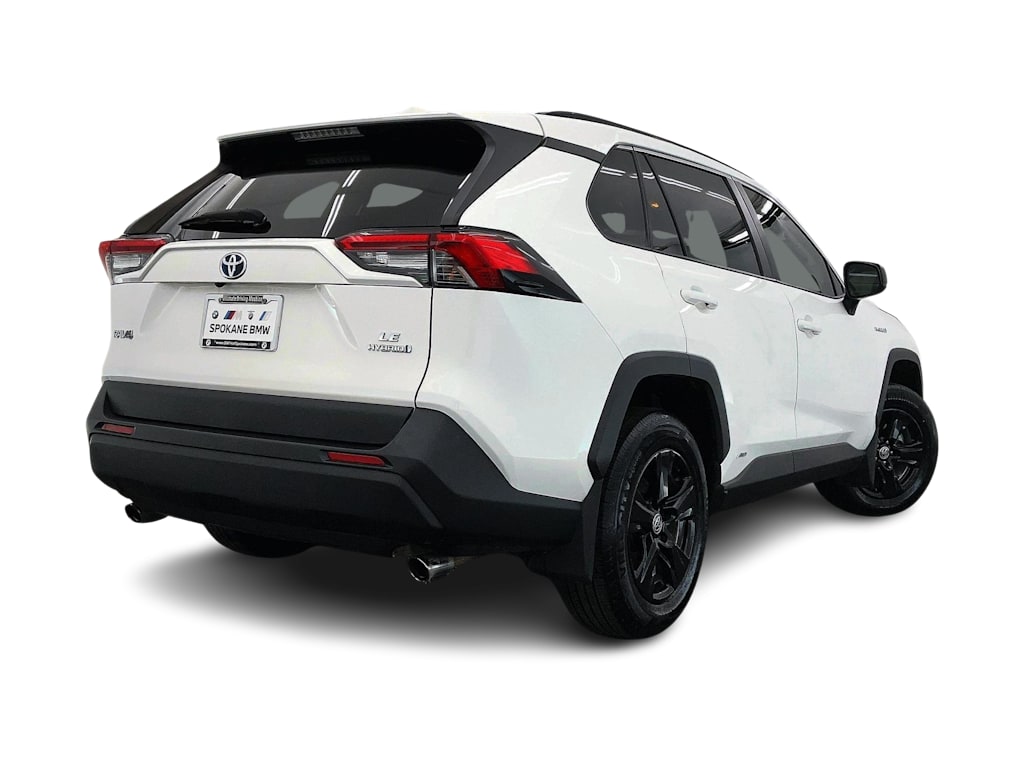 Thumbnail: 2021 Toyota RAV4 - 22
