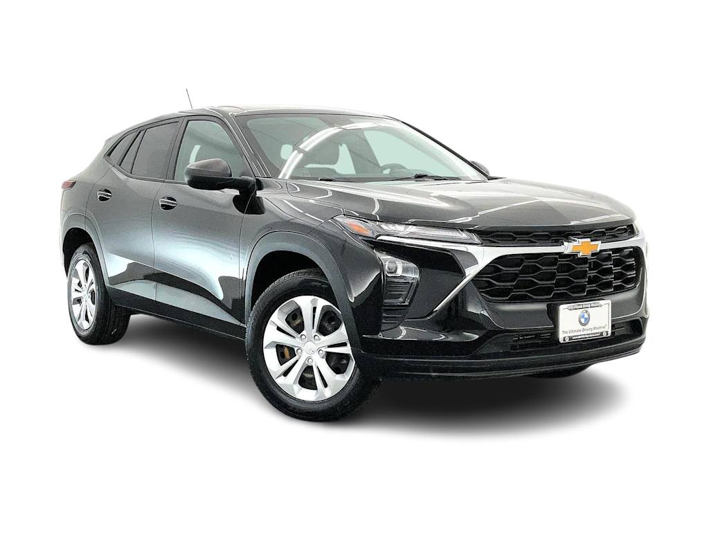 Thumbnail: 2024 Chevrolet Trax - 22