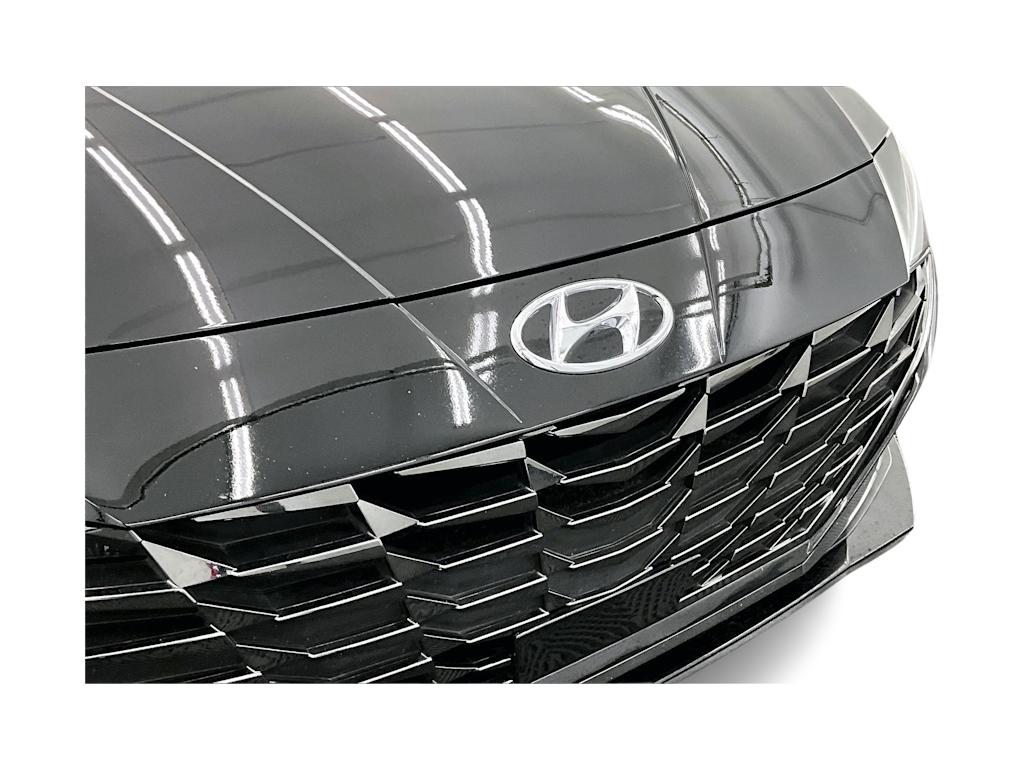 Thumbnail: 2023 Hyundai Elantra - 33