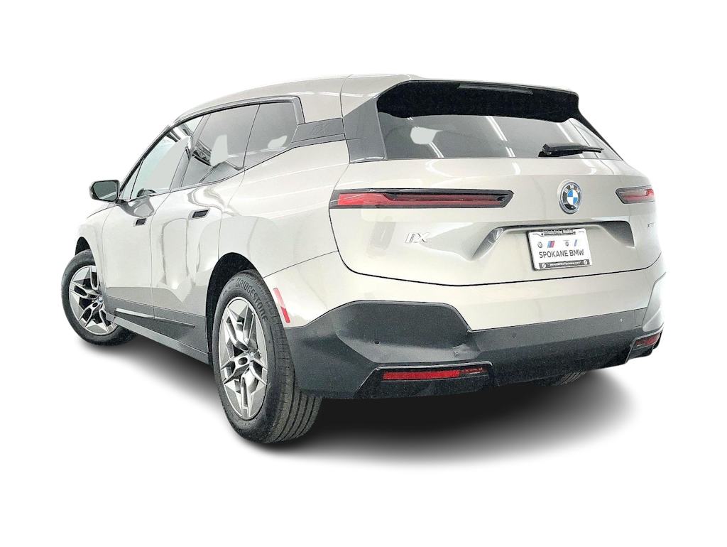 Thumbnail: 2023 BMW iX - 4