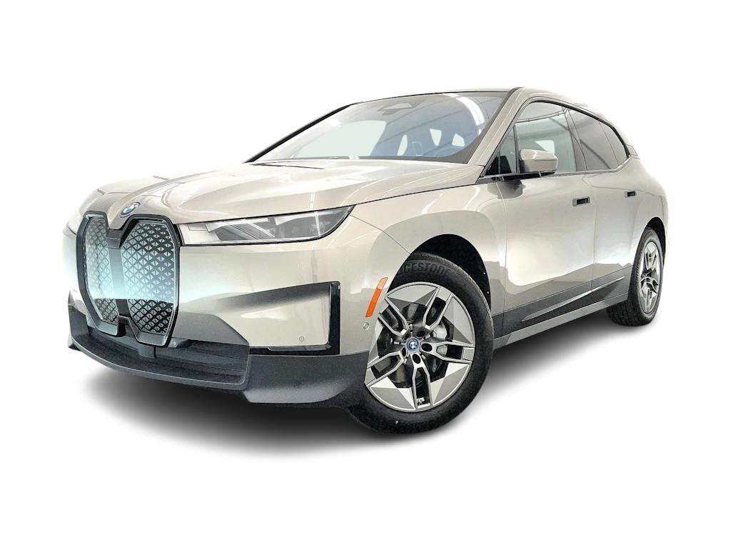 Used 2023 BMW iX Base with VIN WB523CF01PCM04972 for sale in Madison, WI