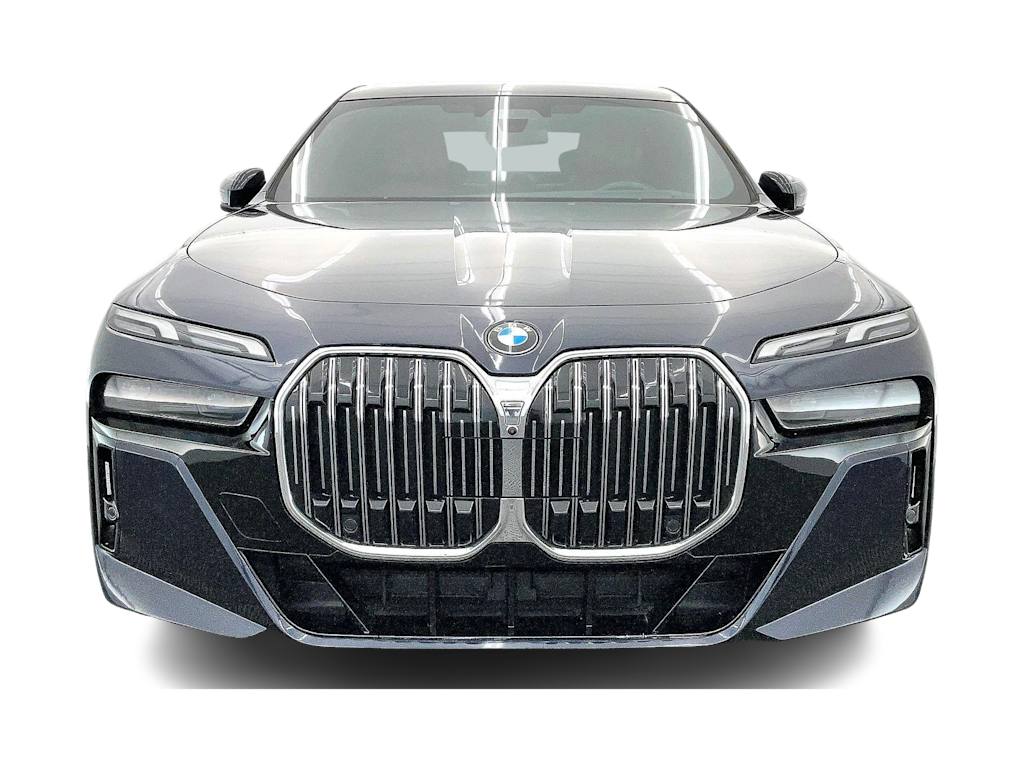Thumbnail: 2023 BMW 7 Series - 6