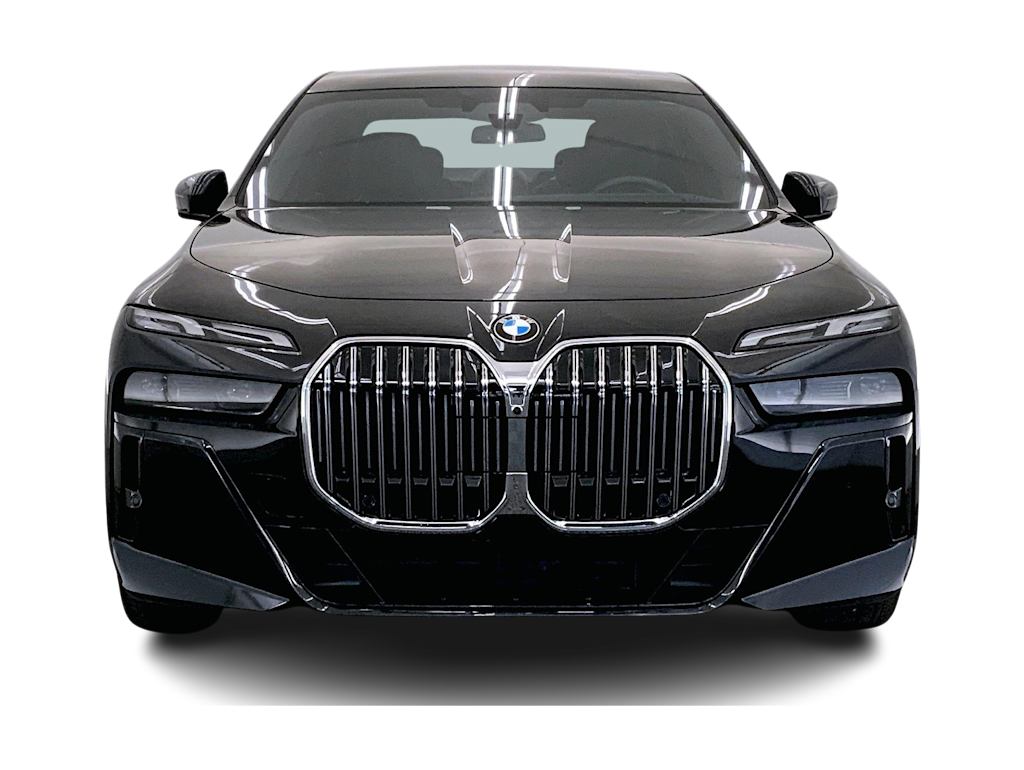 Thumbnail: 2024 BMW 7 Series - 6