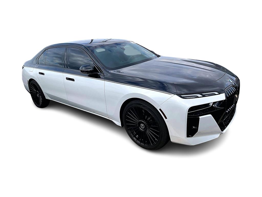 Thumbnail: 2025 BMW 7 Series - 10