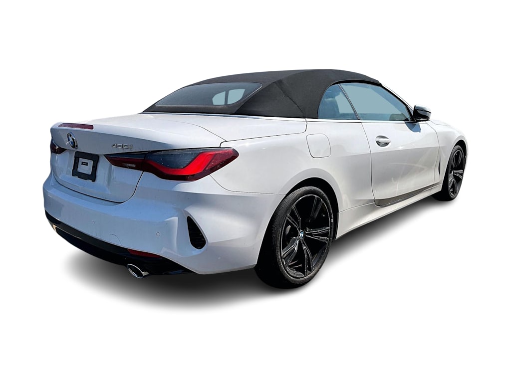 Thumbnail: 2024 BMW 4 Series - 18