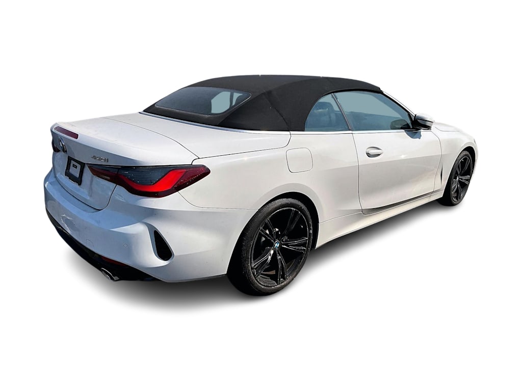 Thumbnail: 2024 BMW 4 Series - 10
