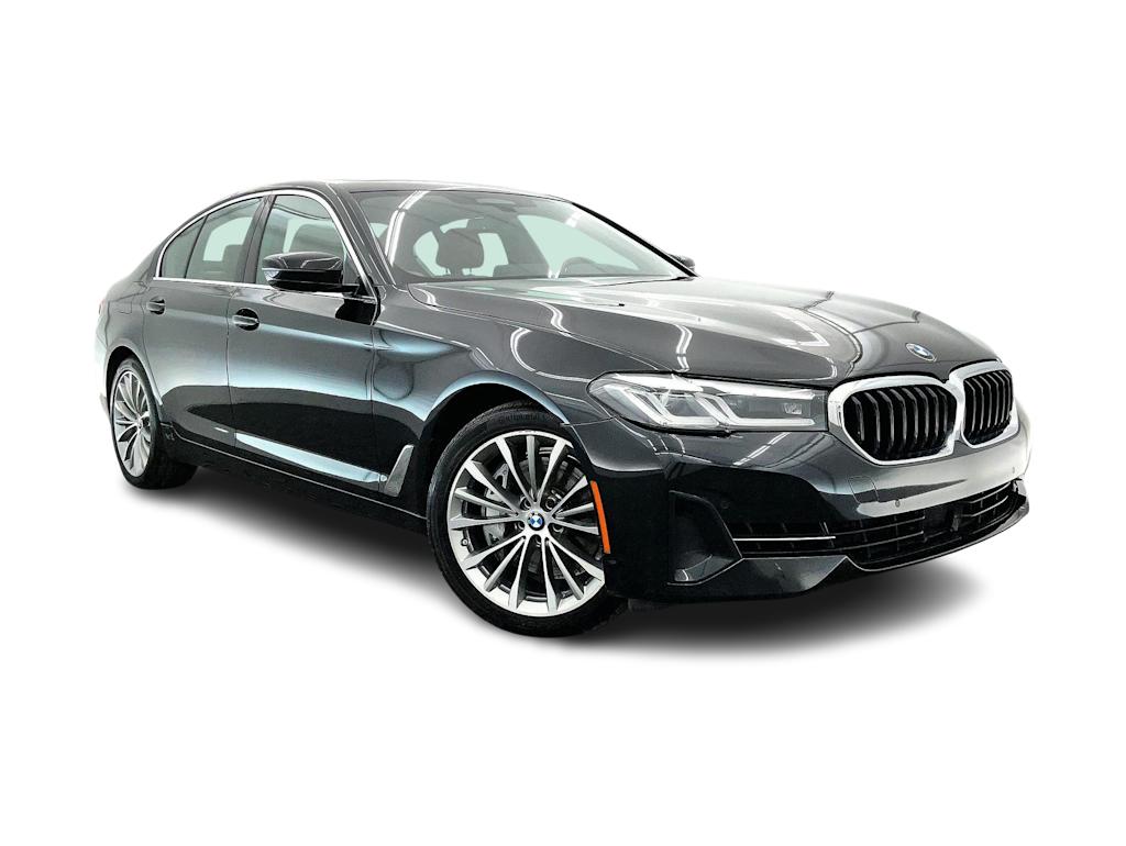 Thumbnail: 2023 BMW 5 Series - 22