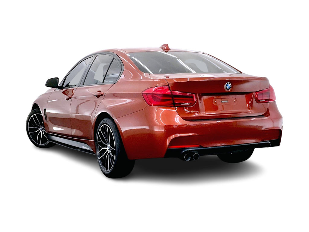 2018 BMW 3 Series 330xi 4