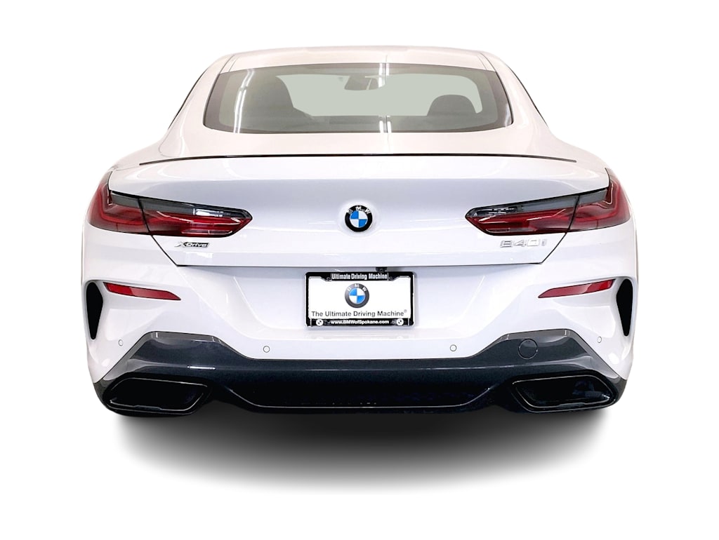 2024 BMW 8 Series 840i 5