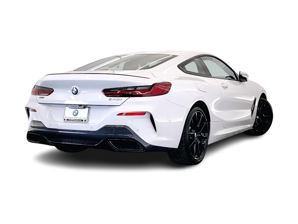 2024 BMW 8 Series 840i 23