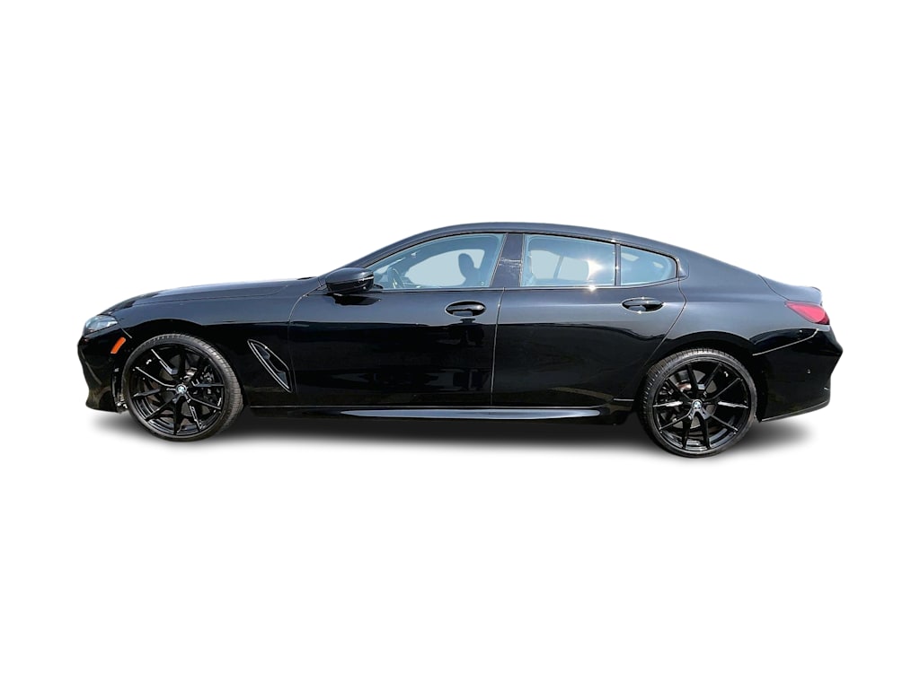 Thumbnail: 2023 BMW 8 Series - 2