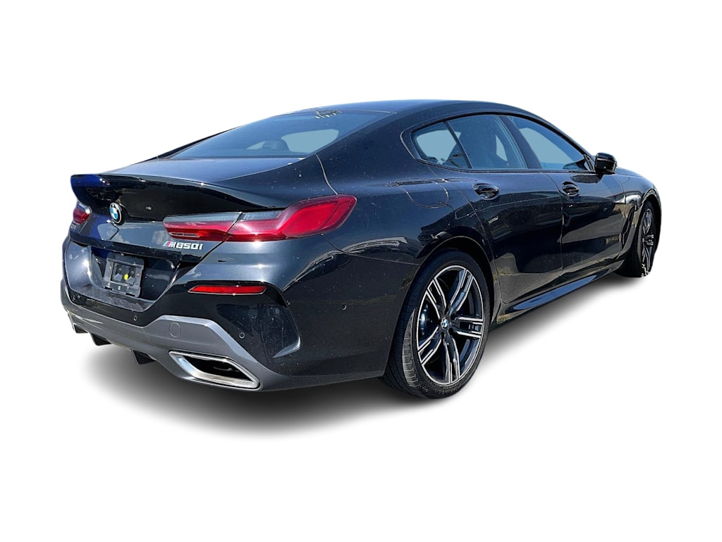 Thumbnail: 2023 BMW 8 Series - 19