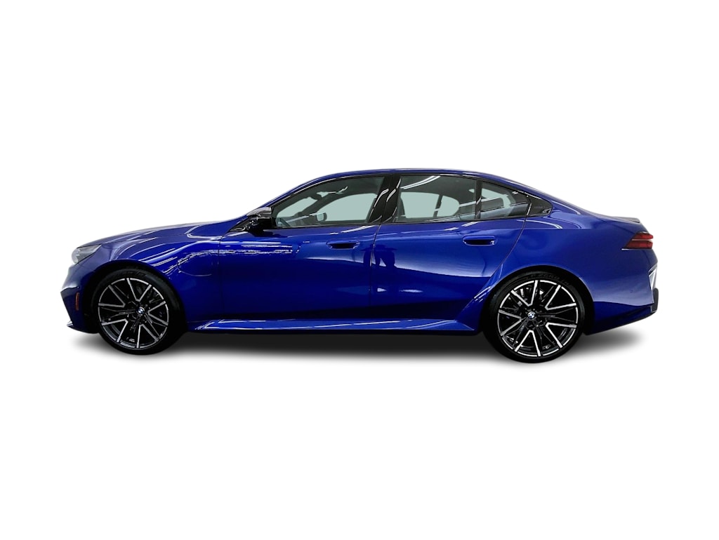 Thumbnail: 2025 BMW M5 - 3