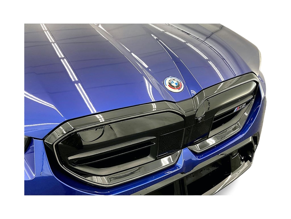 Thumbnail: 2025 BMW M5 - 33