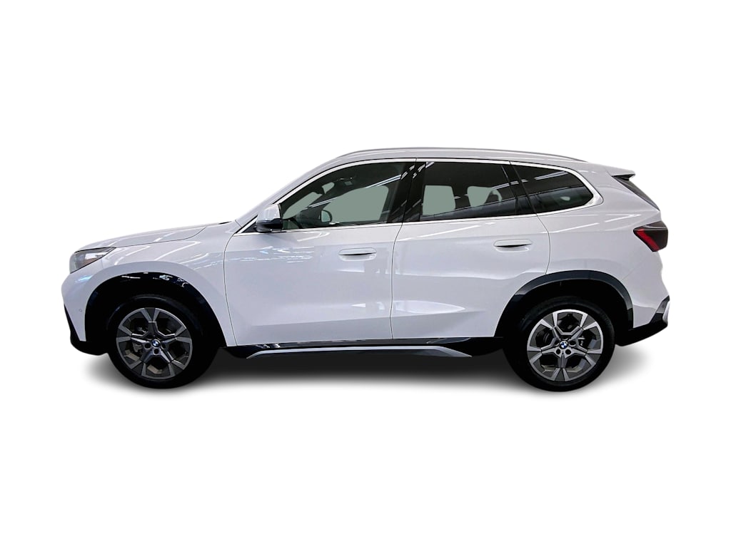 Thumbnail: 2025 BMW X1 - 3