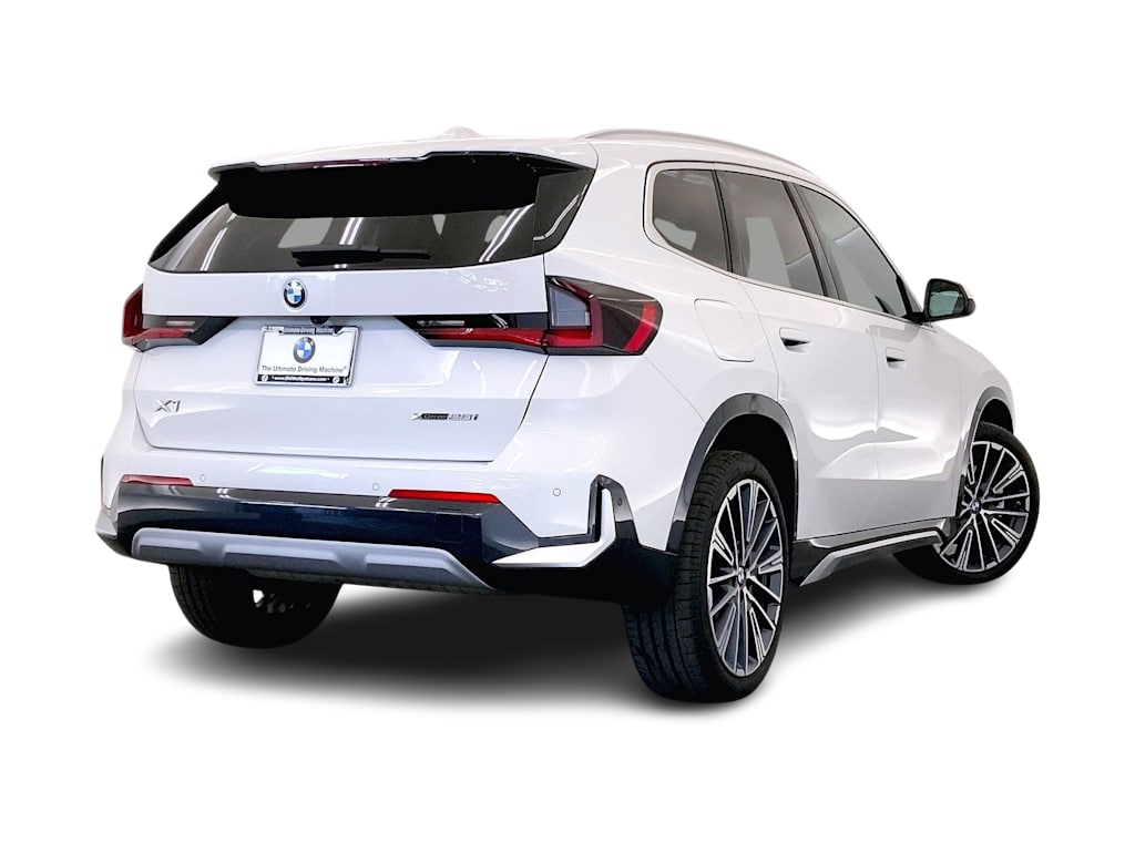 Thumbnail: 2025 BMW X1 - 22