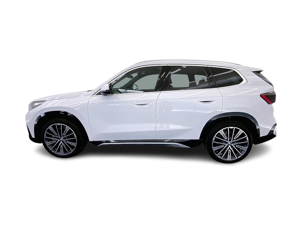 Thumbnail: 2025 BMW X1 - 3