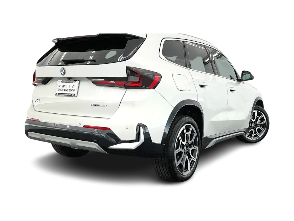 Thumbnail: 2026 BMW X1 - 22