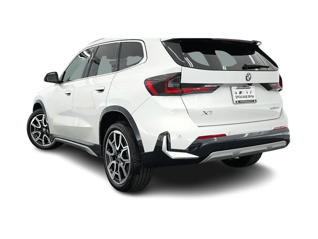 Thumbnail: 2026 BMW X1 - 4