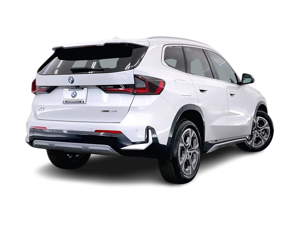 Thumbnail: 2024 BMW X1 - 23