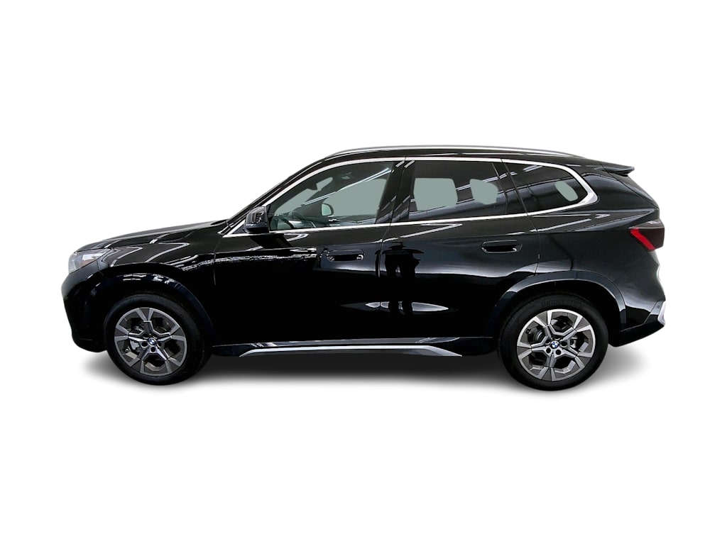 Thumbnail: 2025 BMW X1 - 3