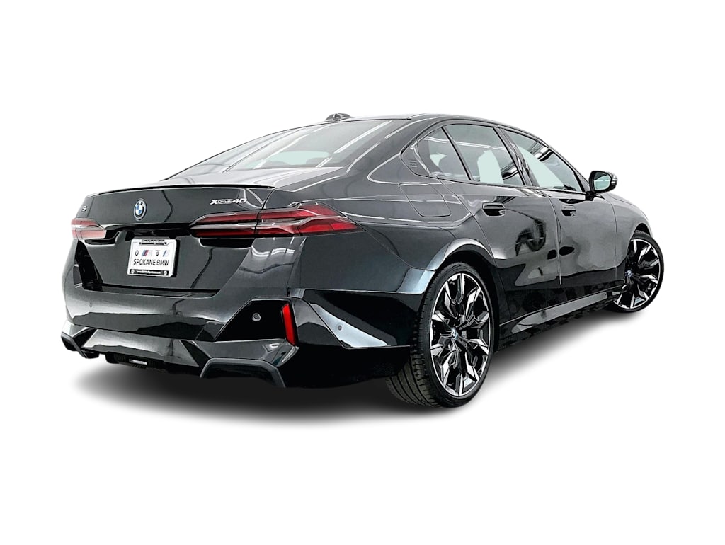 Thumbnail: 2025 BMW i5 - 22