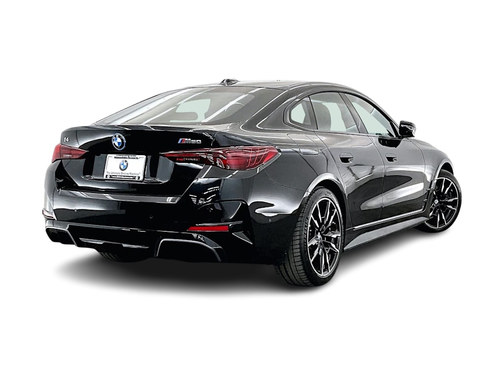 Thumbnail: 2025 BMW i4 - 22