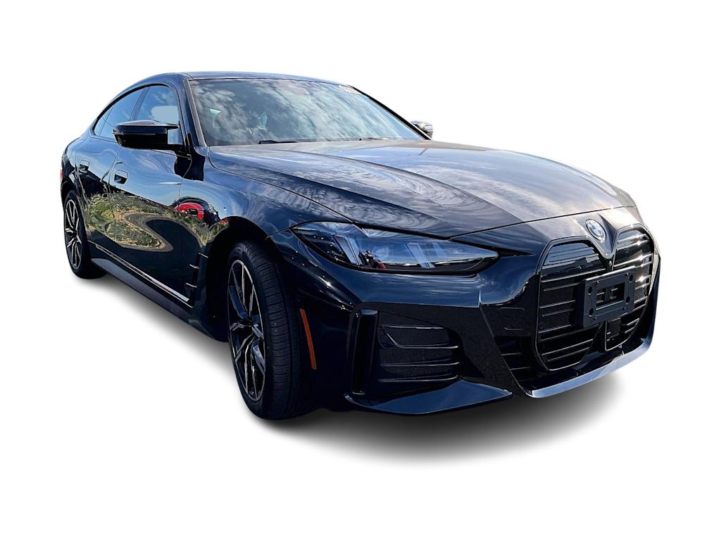 Thumbnail: 2025 BMW i4 - 11