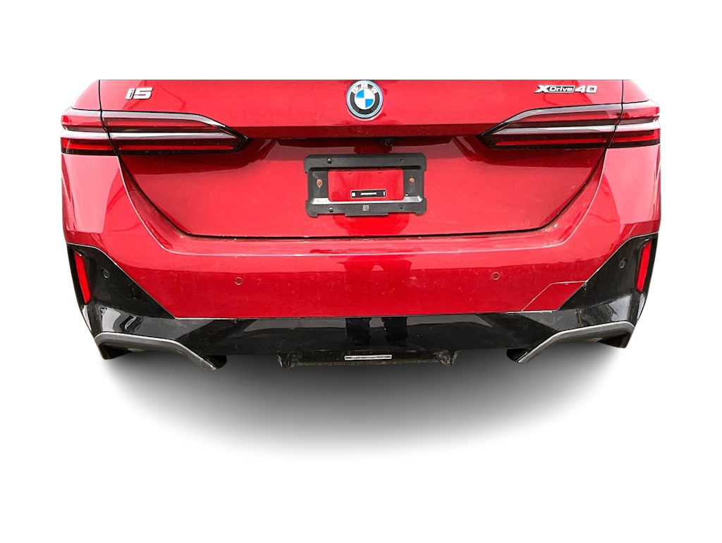 Thumbnail: 2026 BMW i5 - 11