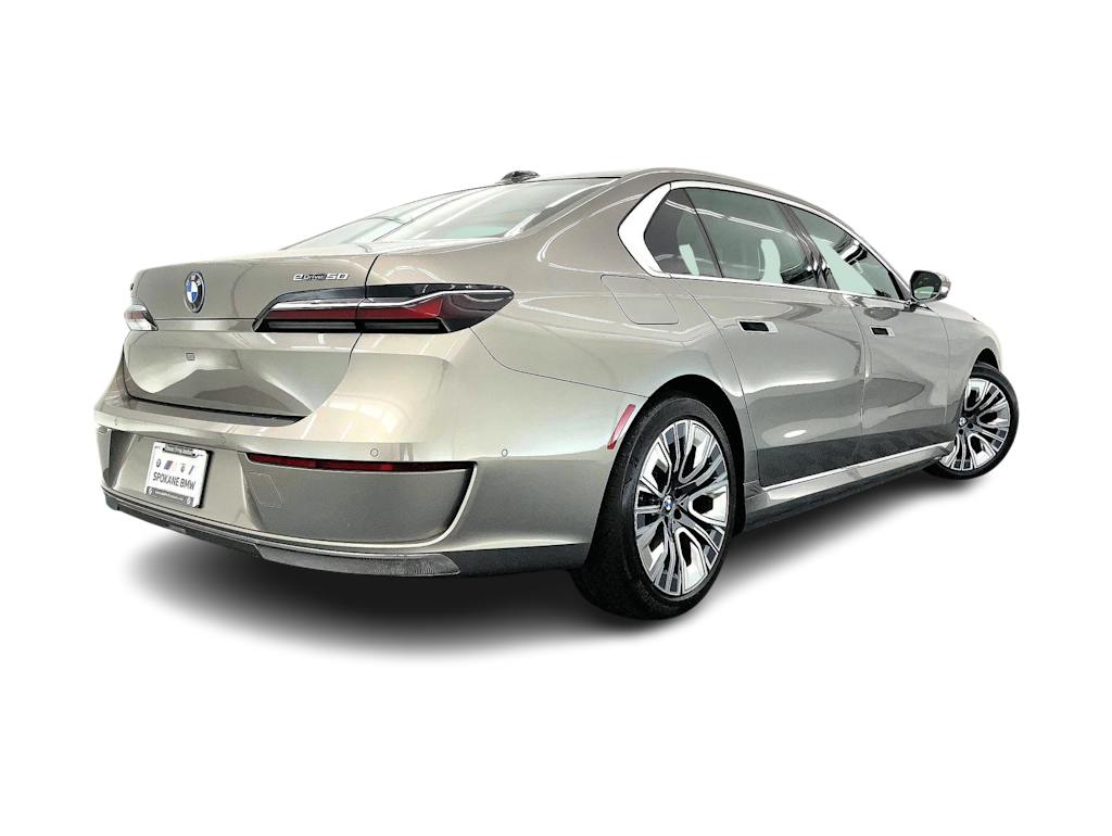 Thumbnail: 2026 BMW i7 - 23