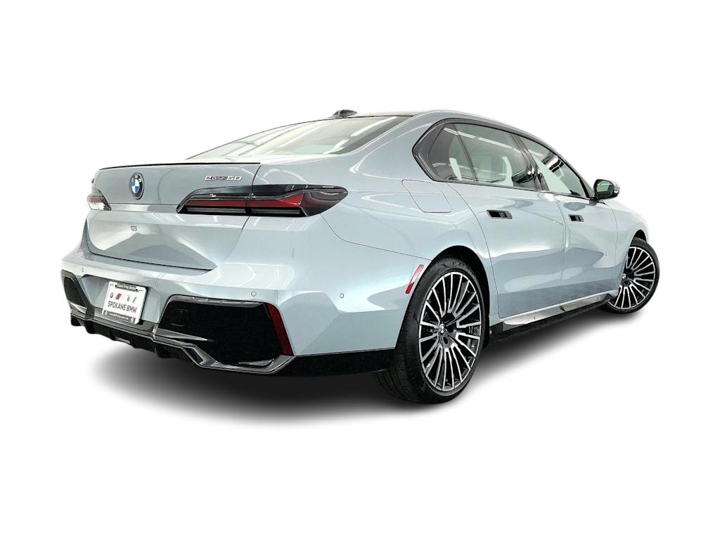 Thumbnail: 2026 BMW i7 - 23
