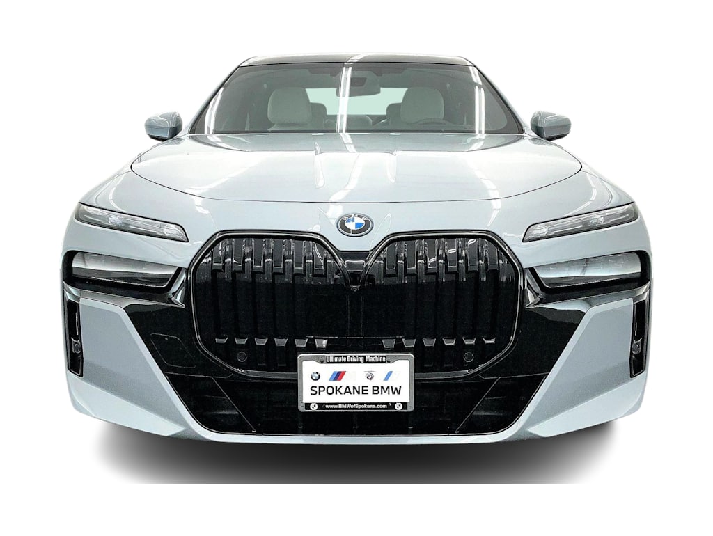 Thumbnail: 2026 BMW i7 - 6