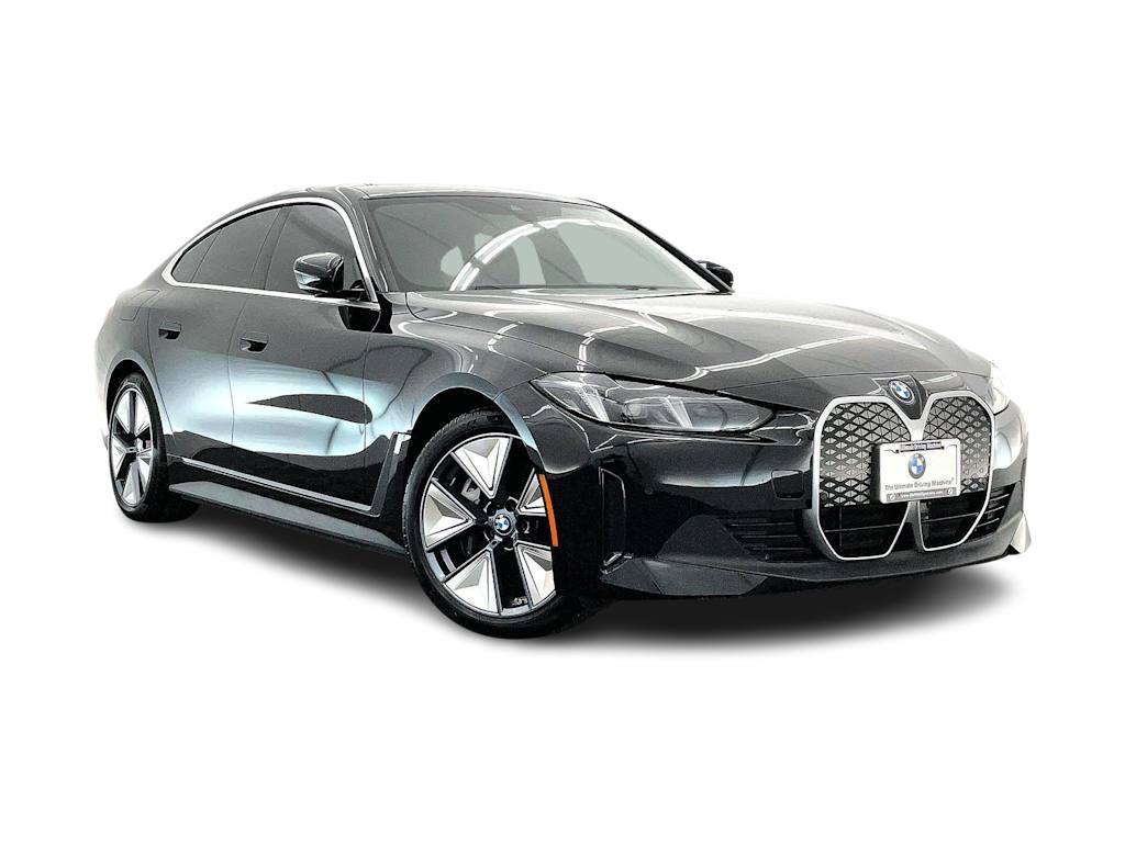 Thumbnail: 2025 BMW i4 - 21
