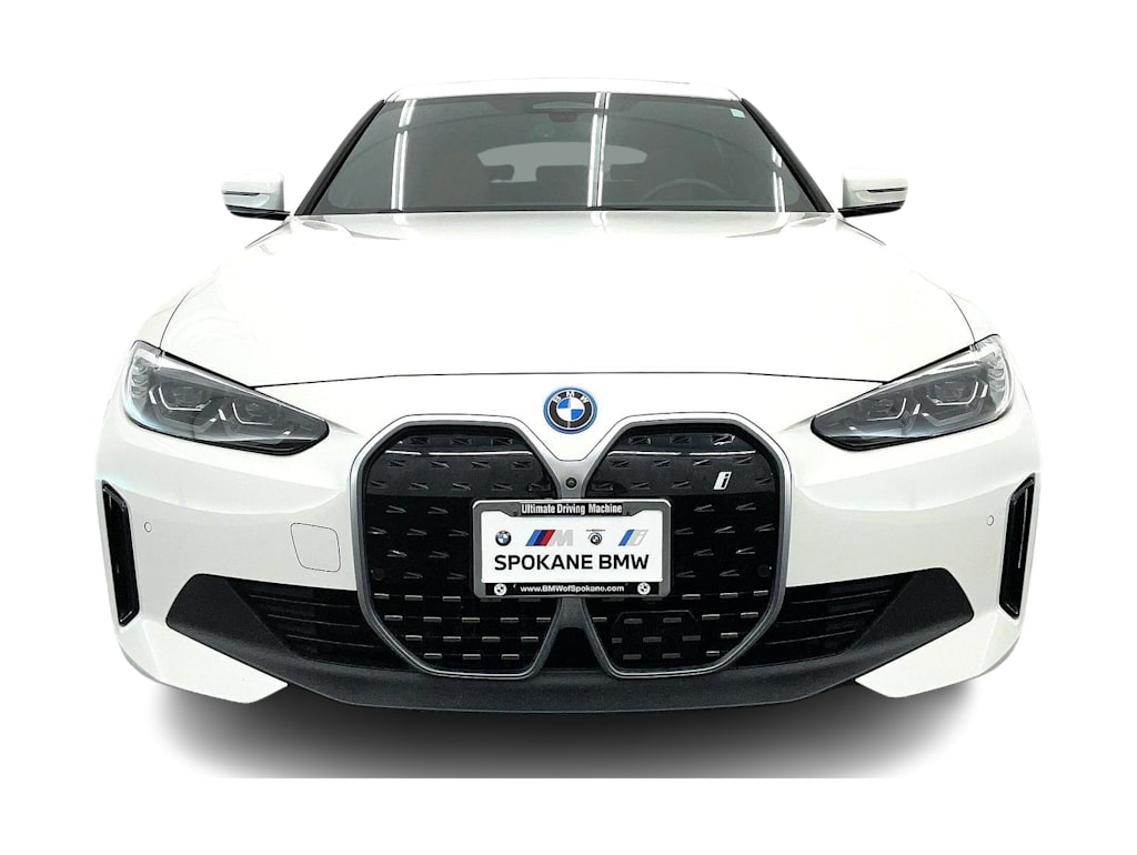 Thumbnail: 2023 BMW i4 - 6