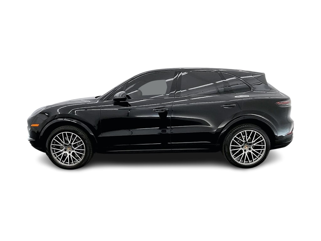 Thumbnail: 2022 Porsche Cayenne - 3