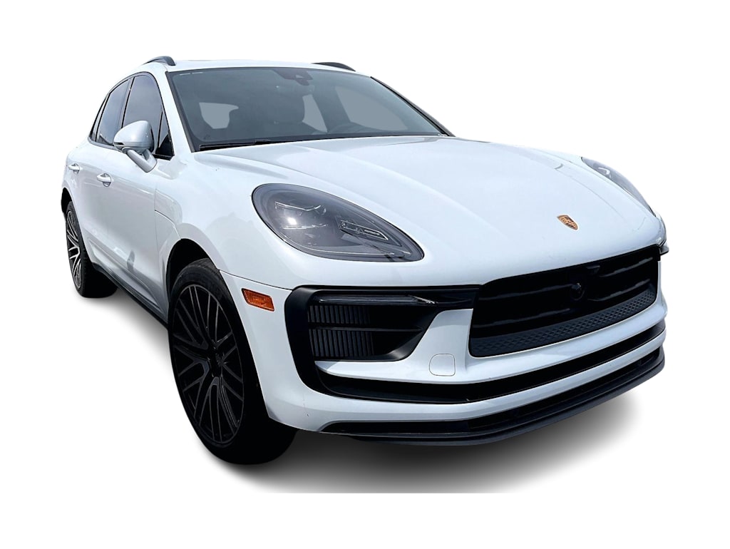 Thumbnail: 2024 Porsche Macan - 12