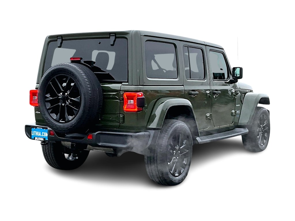 Thumbnail: 2021 Jeep Wrangler - 22