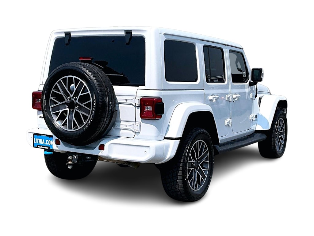 Thumbnail: 2022 Jeep Wrangler - 22