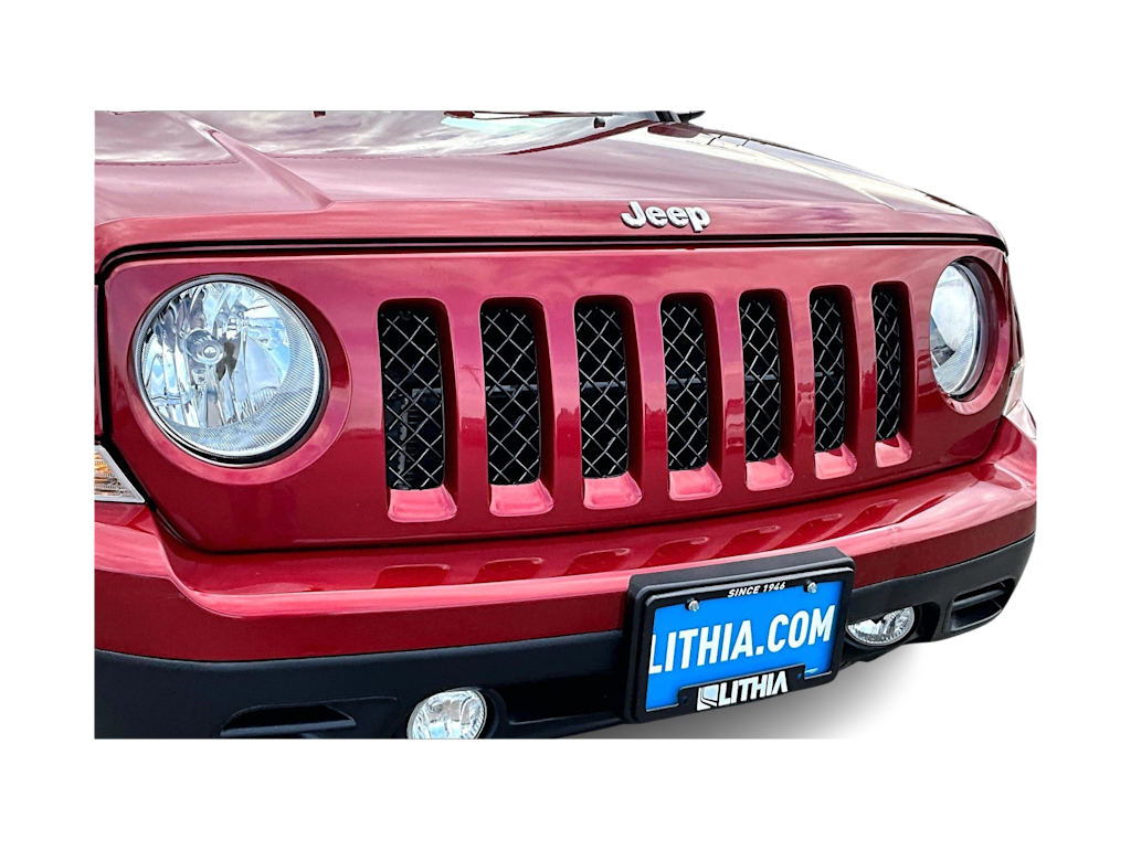 Thumbnail: 2015 Jeep Patriot - 32