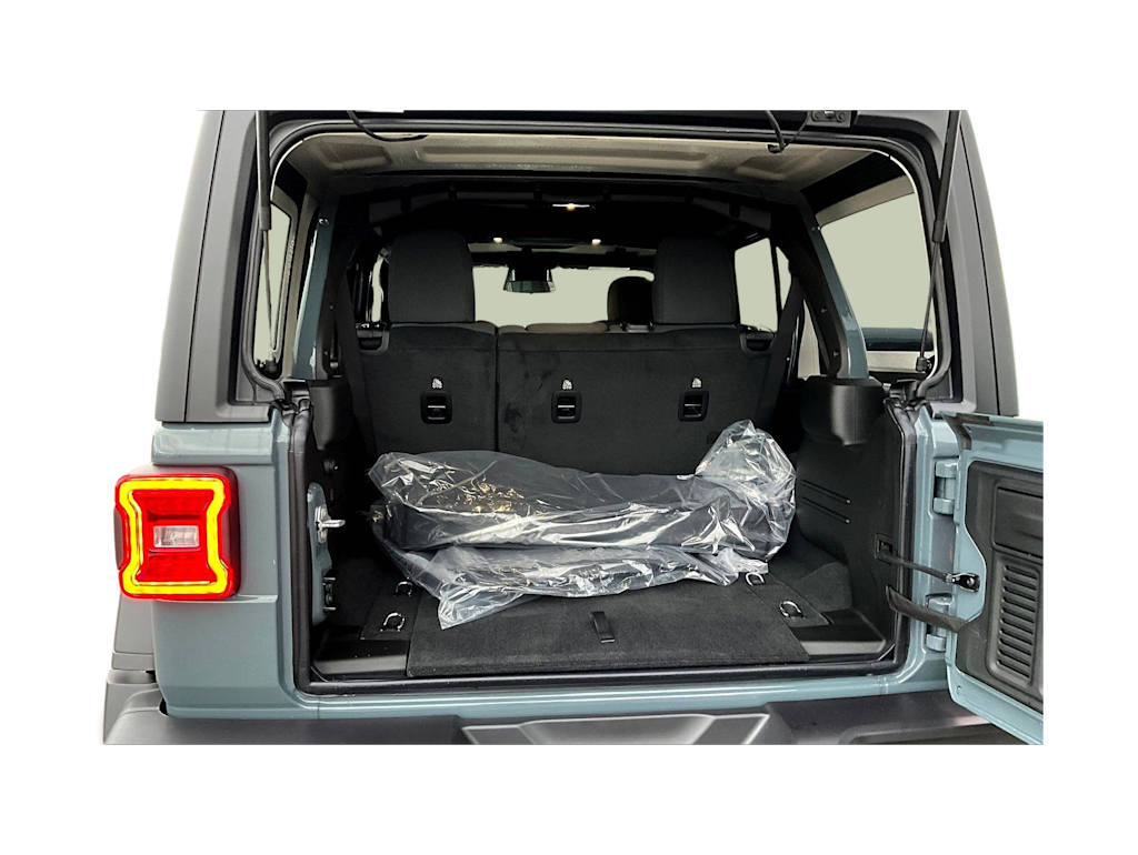 Thumbnail: 2026 Jeep Wrangler - 18