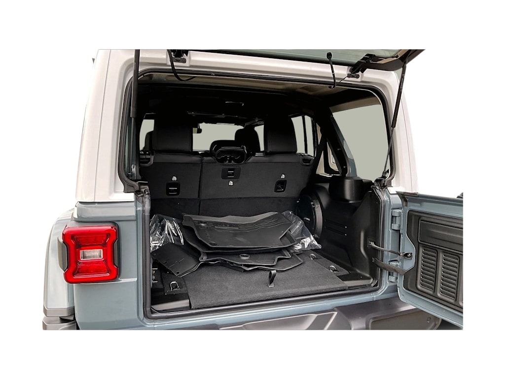 Thumbnail: 2026 Jeep Wrangler - 18