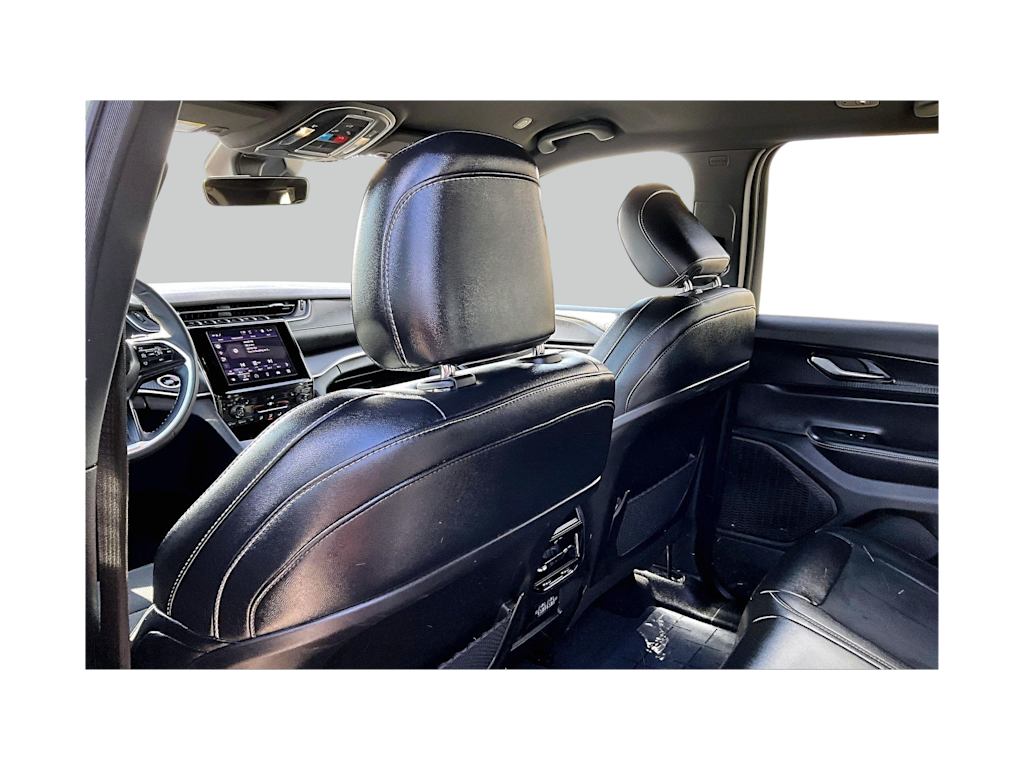 Thumbnail: 2025 Jeep Grand Cherokee - 21