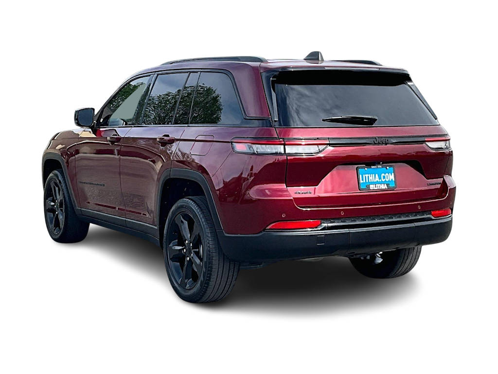 Thumbnail: 2023 Jeep Grand Cherokee - 4