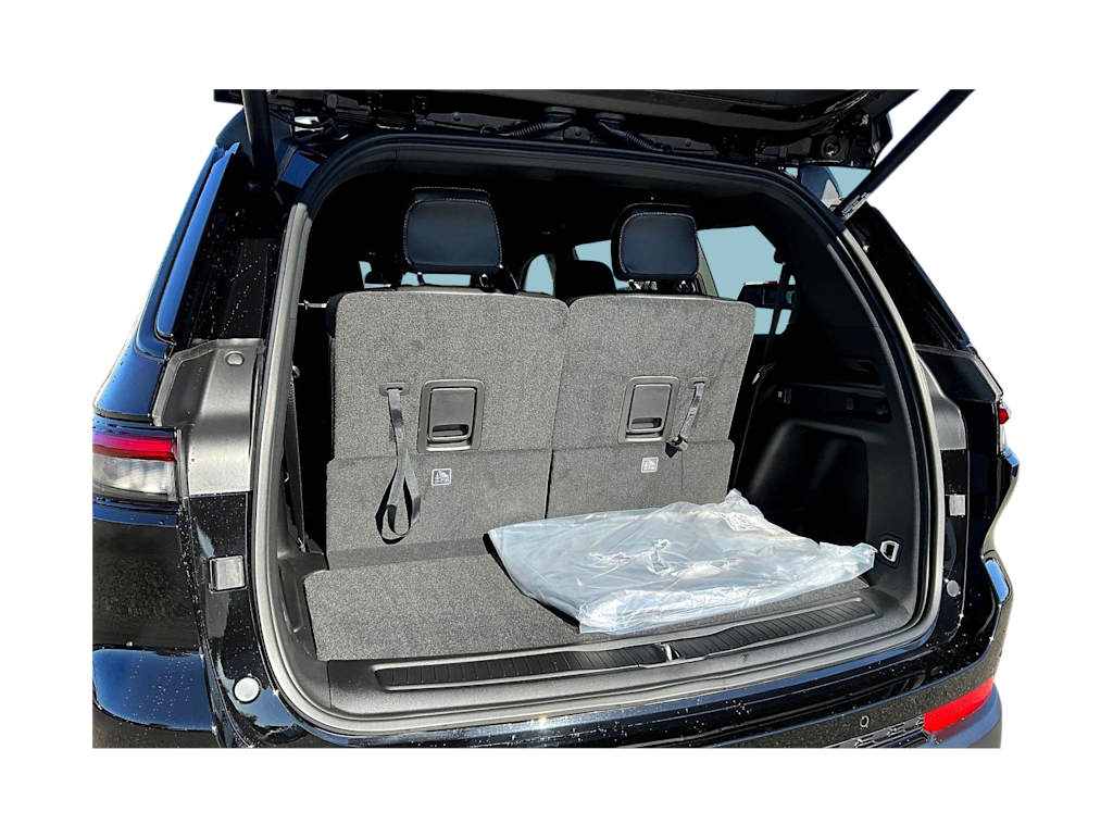 Thumbnail: 2025 Jeep Grand Cherokee L - 17