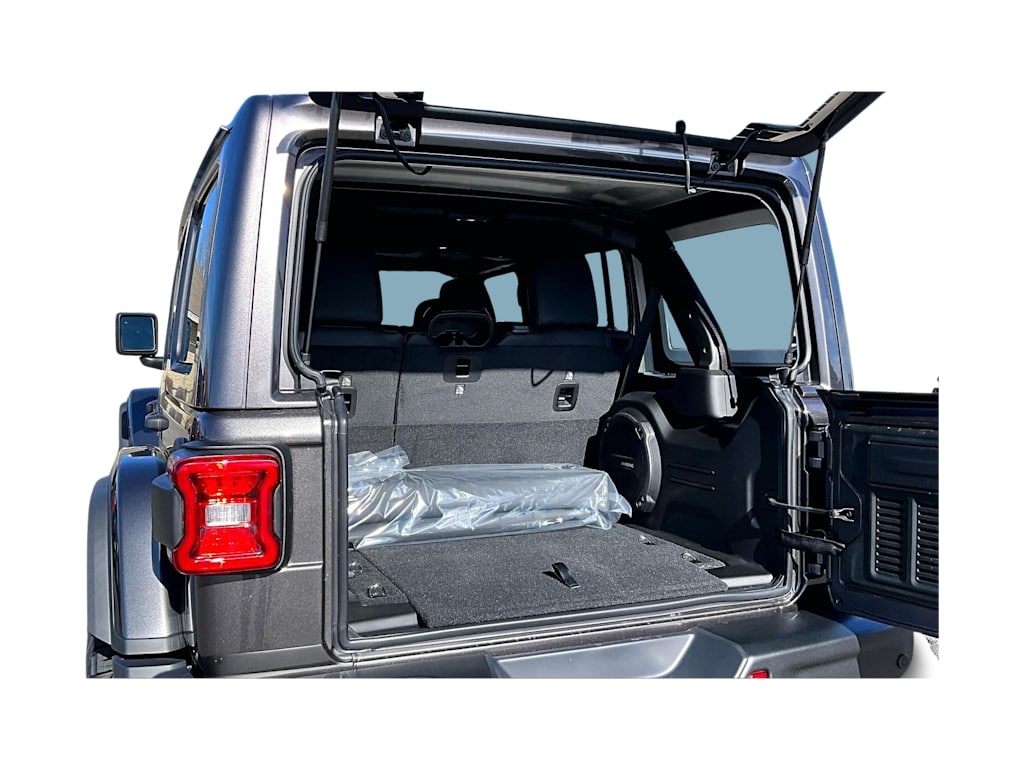 Thumbnail: 2026 Jeep Wrangler - 16